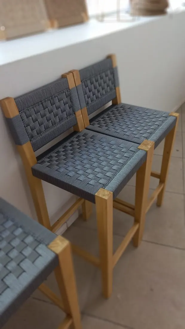 Mueble con trama cerrada