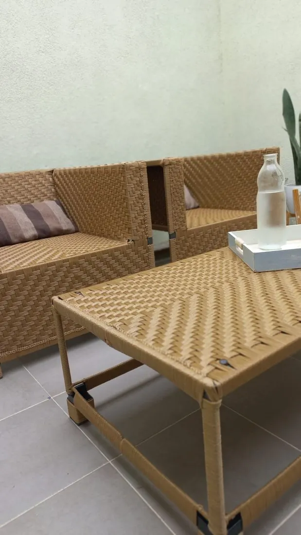 Mueble con trama cerrada